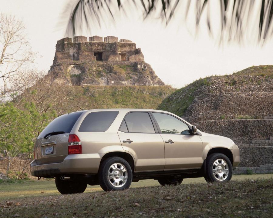  Acura MDX (YD1) 2001 года  (фото 6 из 19)